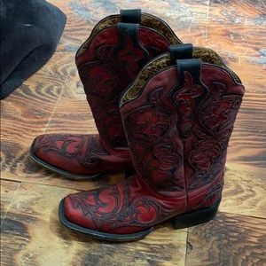 Corral boots